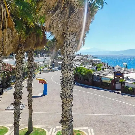 Sunrise Apartements - Sea Appartement *